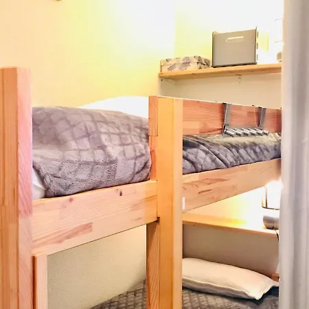 Renove Aux Pieds, 4 Pers, Balcon - Fr-1-181-2465 *