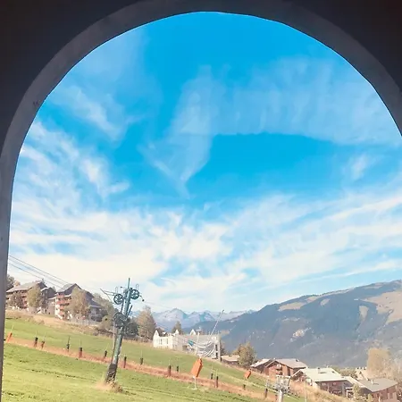 Apartment Renove Aux Pieds, 4 Pers, Balcon - Fr-1-181-2465 *