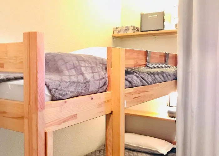 Renove Aux Pieds, 4 Pers, Balcon - Fr-1-181-2465 *