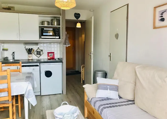 Renove Aux Pieds, 4 Pers, Balcon - Fr-1-181-2465 Ла-Плань